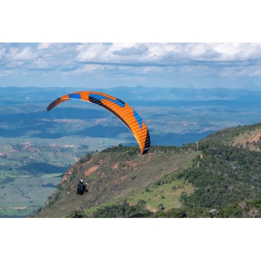Sky Paragliders KUDOS 2 – Voile EN-B Progression & Thermique | Parapente Puy de Dôme Shop